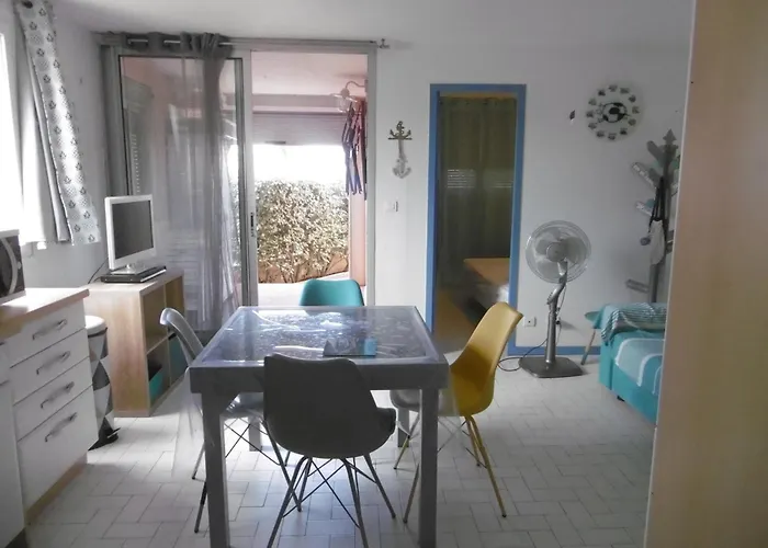 Apartmán Gruissan: T3, 4 Pers, Piscine, Parking, Proche Commerce, Environnement Calme, Acces - Fr-1-796-14 Gruissan