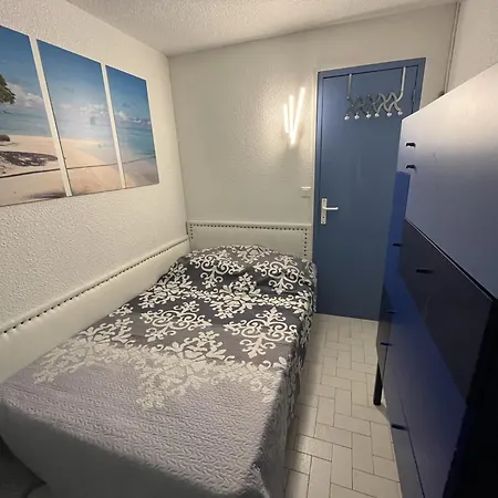 Gruissan: T3, 4 Pers, Piscine, Parking, Proche Commerce, Environnement Calme, Acces - Fr-1-796-14 Apartmán Gruissan