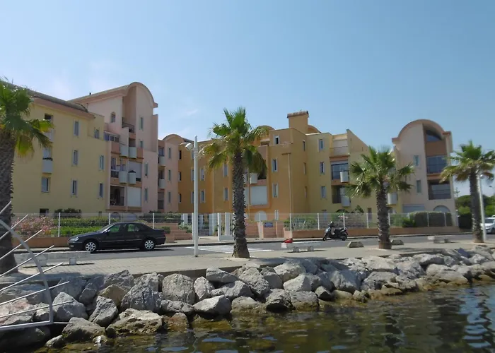 Gruissan: T3, 4 Pers, Piscine, Parking, Proche Commerce, Environnement Calme, Acces - Fr-1-796-14 * Gruissan